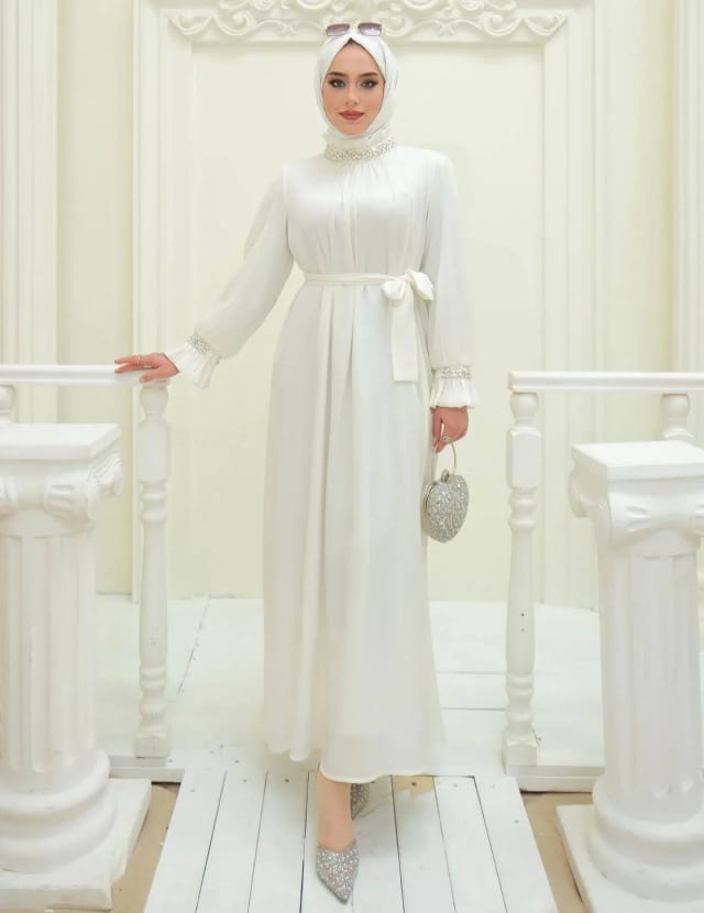 Yakası Taşlı Lady Elbise Beyaz ELB33