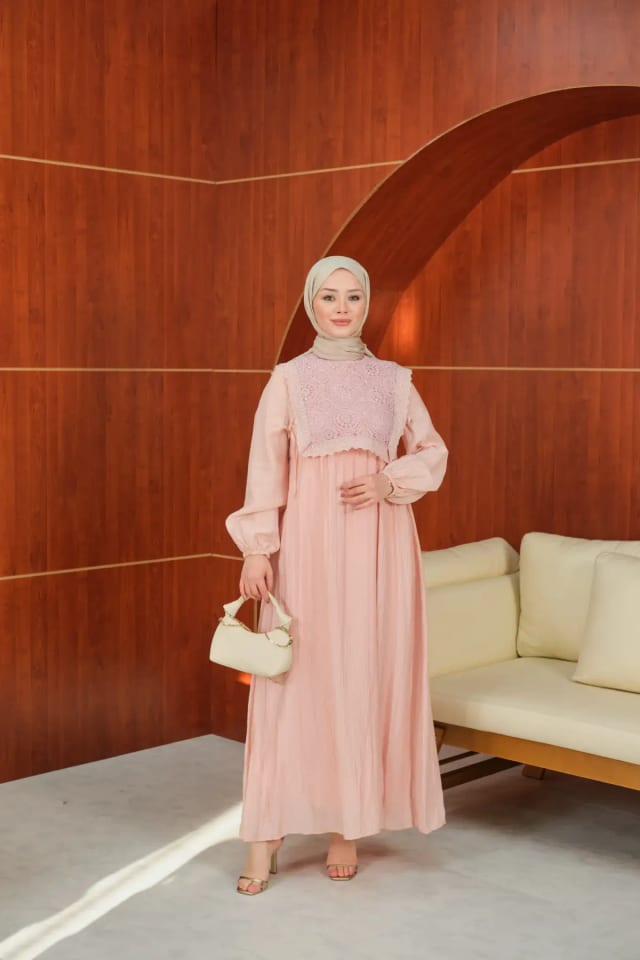 Lavin Güpür Detaylı Elbise -Pudra Pembe